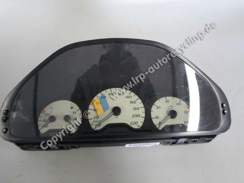 Kombiinstrument 2025407848 Mercedes-Benz C180-C43 Amg Lim/T-L C 220 Cdi BJ: 1998